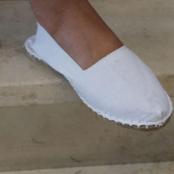 Alpargatas blancas 26