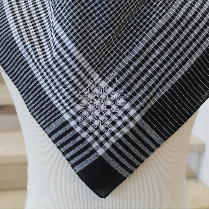 Foulard eguzkilore fallero