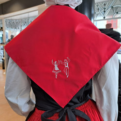 Foulard rouge danseurs basque